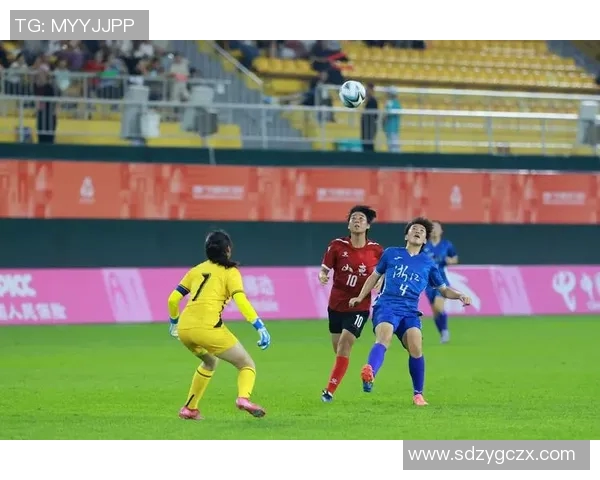 贵阳足球明星直播活动精彩瞬间及参演球员名单照片分享